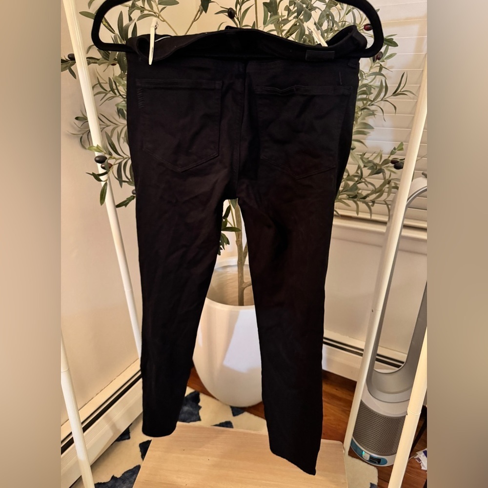 Paige Verdugo Ankle Jeans size 27